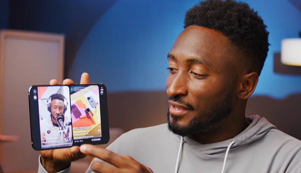 Marques Brownlee, youtuber que testou o iPhone Duo na semana do lançamento