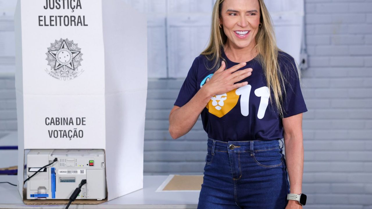 Celina Leão em campanha para governador do Distrito Federal