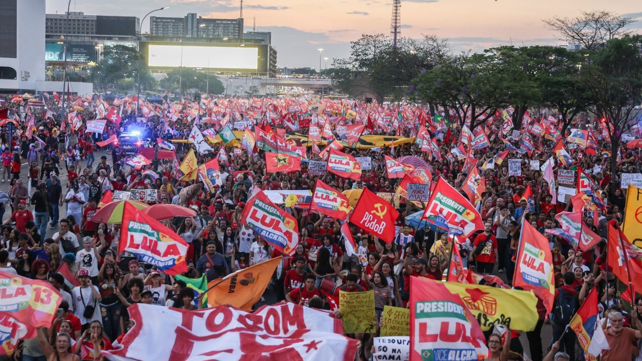 Manifestação de estudantes na Esplanada dos Ministérios, em Brasília