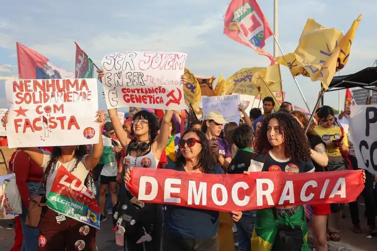 Brasília (DF), 13/10/2026 – Ato em apoio à candidatura de reeleição, Luiz Inácio Lula da Silva à Presidência da República, no Museu da República, em Brasília.
