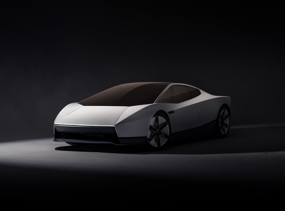 Tesla Roadster faz de 0 a 100 km/h em menos de 1 segundo.