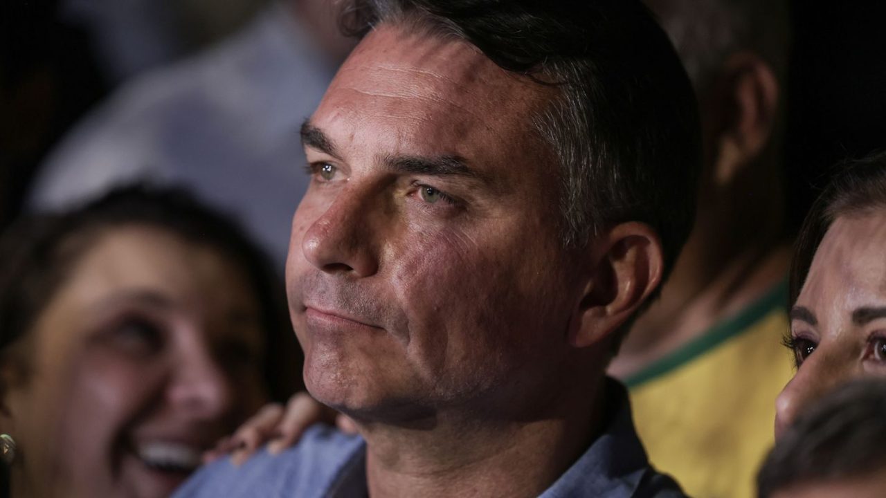 Flávio Bolsonaro em entrevista na TV Globo