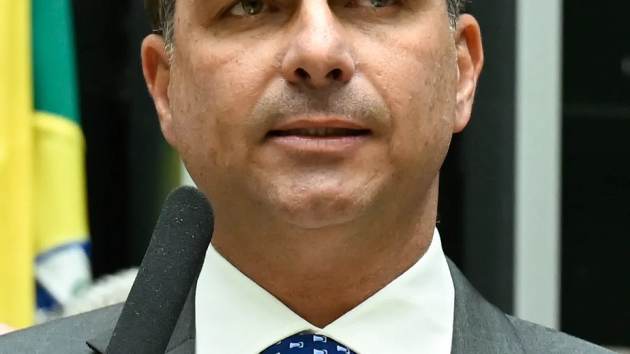 Flávio Bolsonaro em sessão do Senado Federal