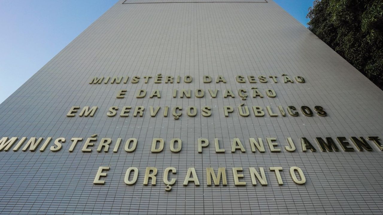 Documento oficial da Portaria que autoriza crédito suplementar de R$ 5,2 bilhões