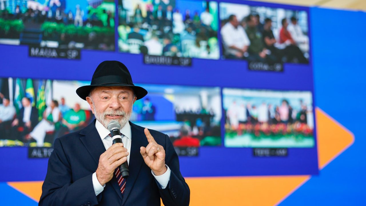 Presidente Lula em evento oficial