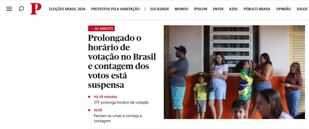 O jornal português Público destacou a prorrogação da votação na capa de seu site.