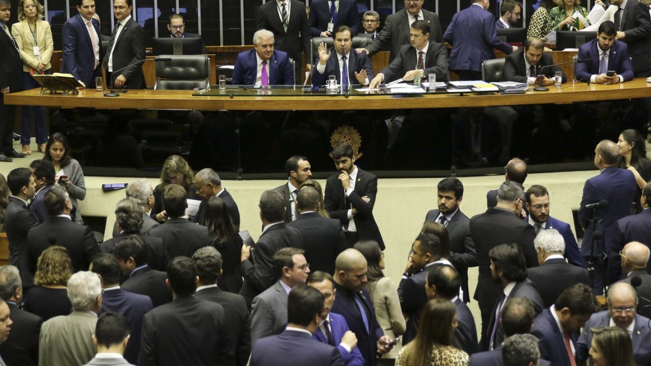 Presidente Lula em reunião no Palácio do Planalto