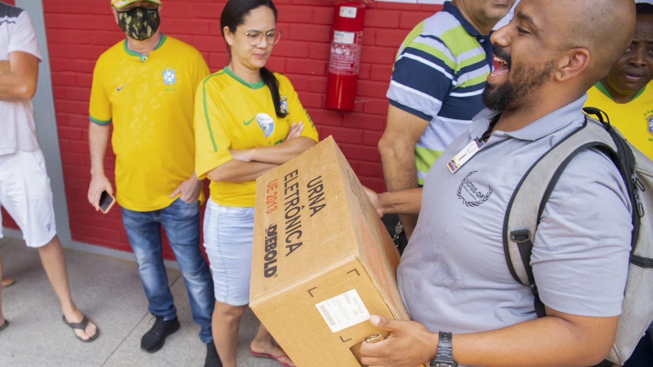 Candidato Lula em comício na cidade de Piranga, Minas Gerais