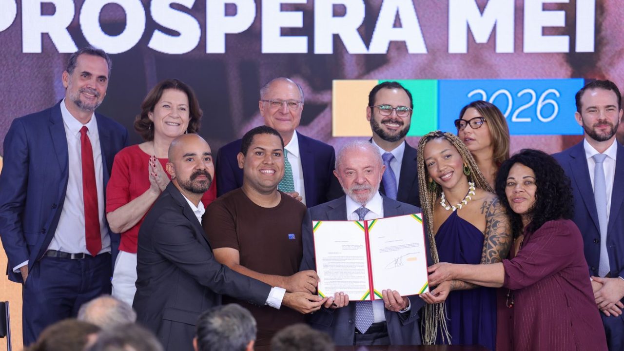 Microempreendedor individual com documentos fiscais