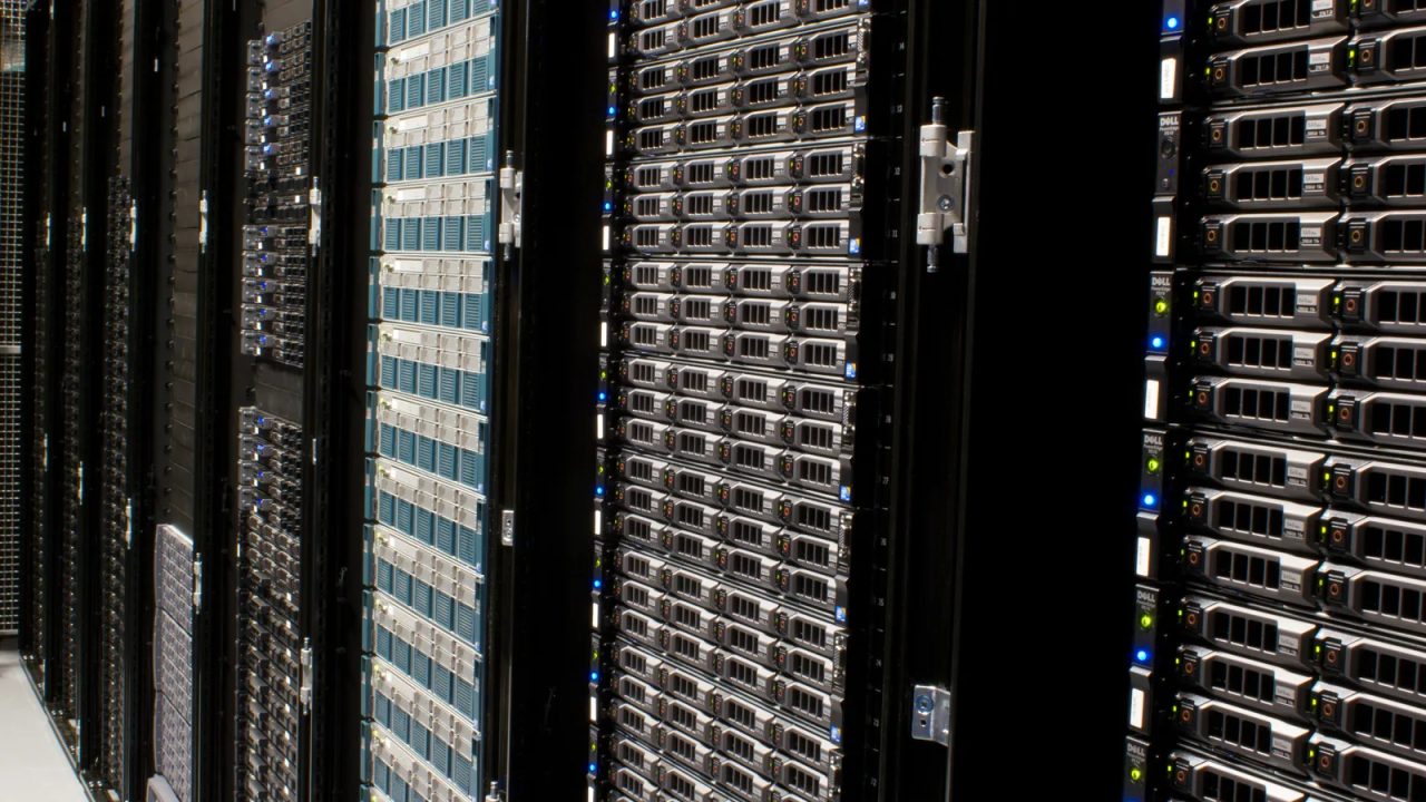 Supercomputador Soberano instalado no Instituto de Geociências da UFMG