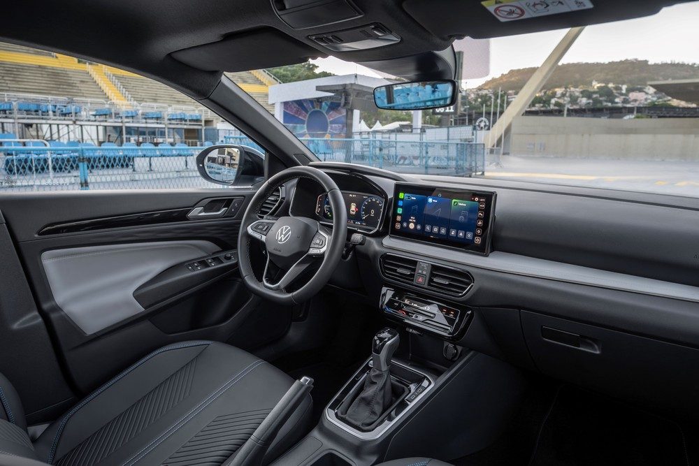 Interior do Volkswagen Tera